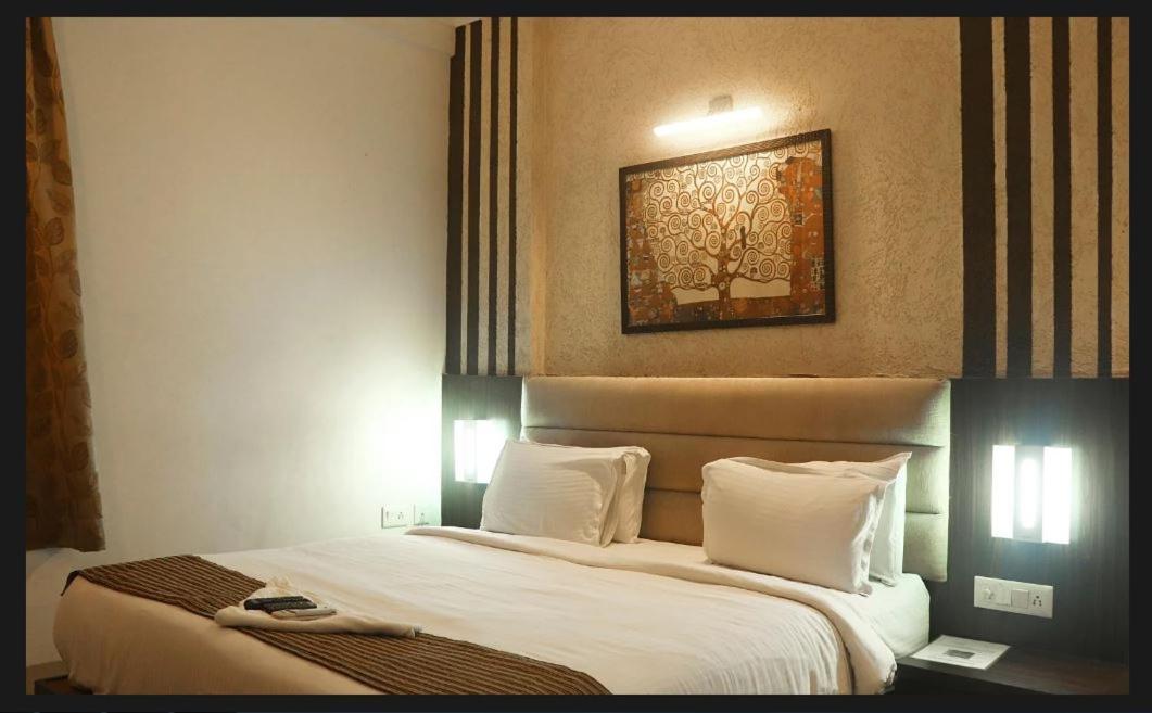 The Regal Park Hotel Visakhapatnam Dış mekan fotoğraf